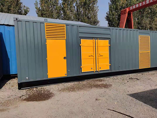 神湾镇300kw 柴油发电机组用多大的空气开关？
