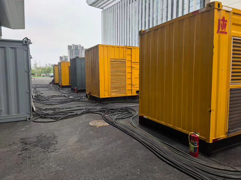 神湾镇不同季节柴油发电机组保养有哪些注意事项?